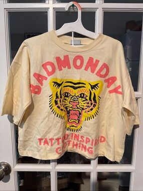 23” inseam and 19” shoulder down - Cream Graphic Tee with Pink & Yellow Tiger